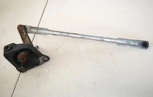 Chrysler Town & Country IV Front wiper linkage and motor 24024298