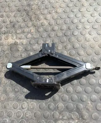 Hyundai i20 (PB PBT) Lift Jack 