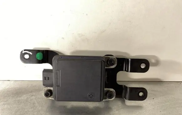 Hyundai Santa Fe Distronic sensor radar AS100A4701
