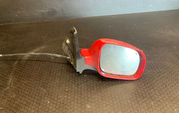 Volkswagen Golf IV Manual wing mirror E1020514