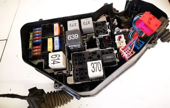 Audi Q7 4L Fuse box set 7l0937503