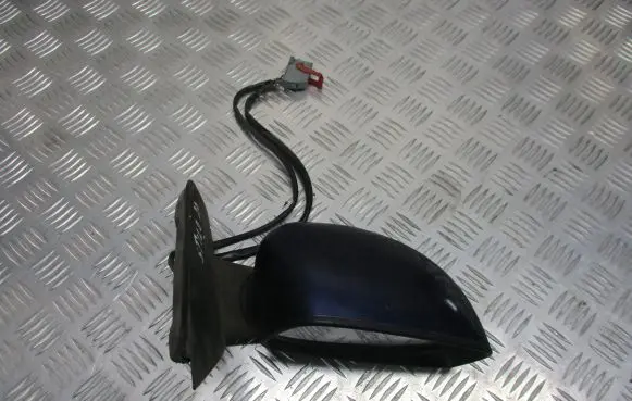 Fiat Stilo Front door electric wing mirror 