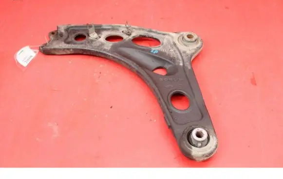 Renault Trafic I Front control arm 8200688033