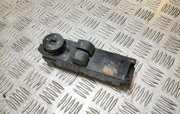 Ford Fiesta Electric window control switch DT1T14A132GA