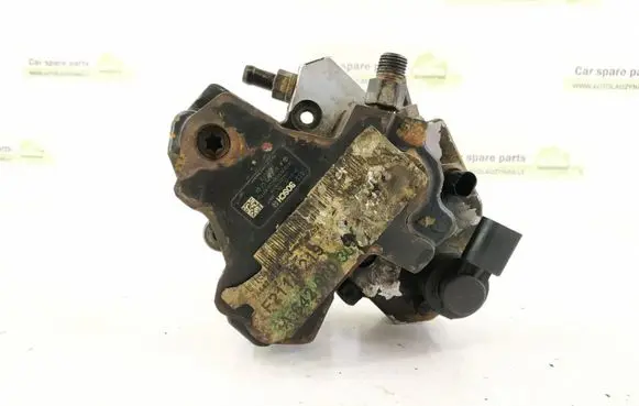 Mercedes-Benz ML W164 Fuel injection high pressure pump 6420700201 6420700401