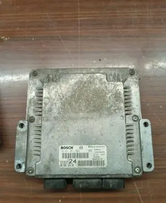 Peugeot 807 Engine control unit/module 0281011522 9650932080