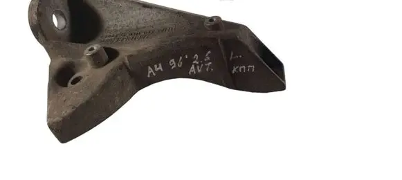 Audi A4 S4 B5 8D Gearbox mounting bracket 8D0399113H
