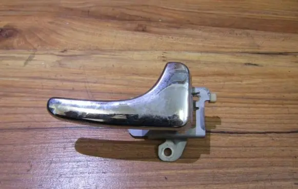 Volvo S40, V40 Rear door interior handle