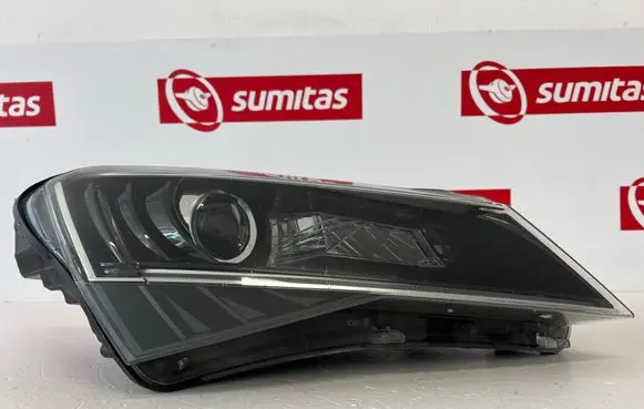 Skoda Superb B8 (3V) Headlight/headlamp 3V1941016A 1ZS01193922