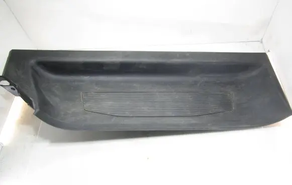 Volkswagen Caddy Rear sill trim cover 2K7853376