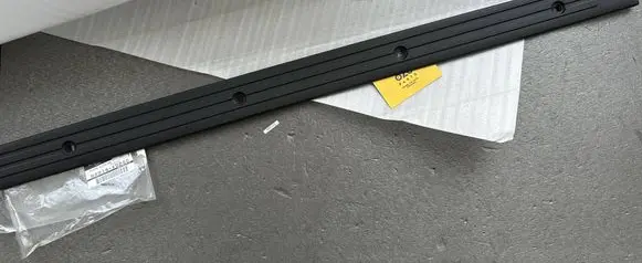 Nissan Patrol Y61 Other trunk/boot trim element 84914VD200