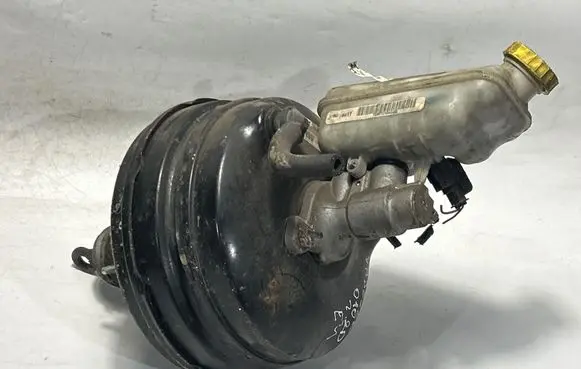 Chrysler Grand Voyager V Brake booster 32049131