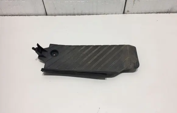 Audi A4 S4 B7 8E 8H Foot rest pad/dead pedal 8E1864777