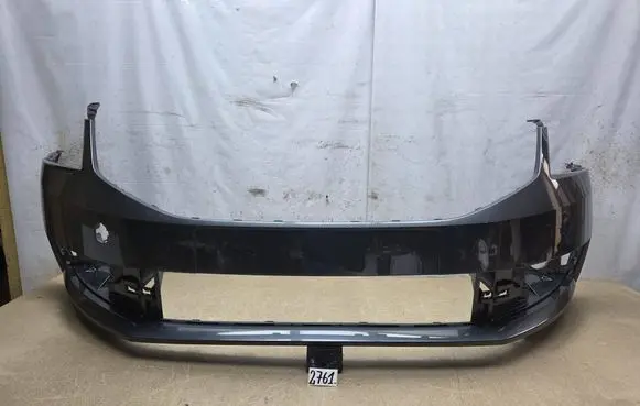 Skoda Octavia Mk3 (5E) Front bumper 5E0807221N