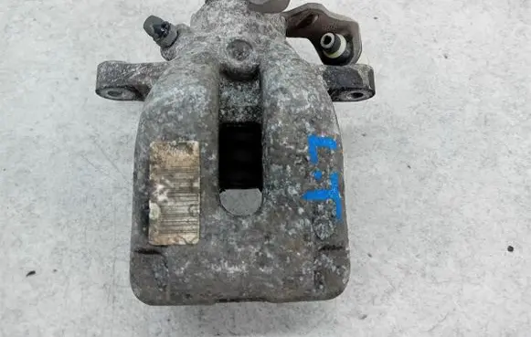 Peugeot 2008 I Rear brake caliper 