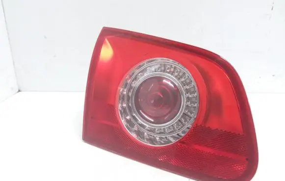 Volkswagen PASSAT B6 Tailgate rear/tail lights 3C9945093