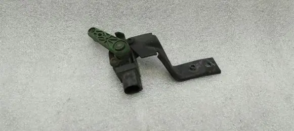 Audi A3 S3 8V Headlight/headlamp level sensor 5Q0907503