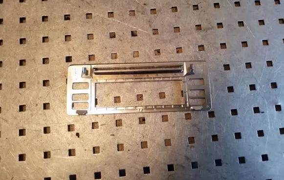 Radio/GPS head unit trim
