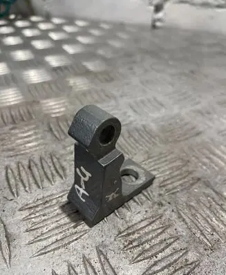 Audi A4 S4 B8 8K Rear door lower hinge 8K0831401B