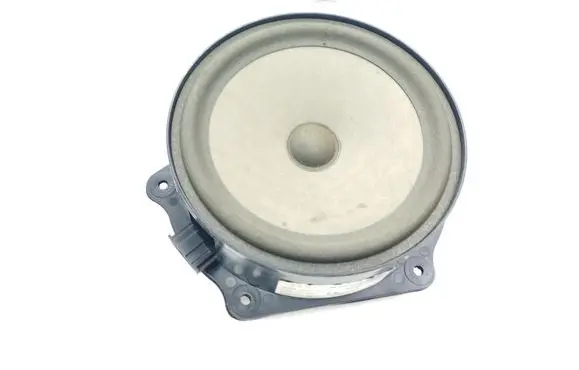 Audi A2 Front door speaker 8Z0035411