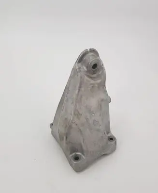 Mercedes-Benz E W212 Engine mount bracket A2782236304