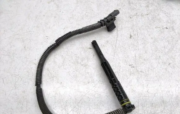 Volvo V60 Oil level sensor 31370845