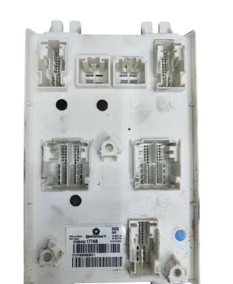 Chrysler Pacifica Comfort/convenience module P68402177AB 68402177AB