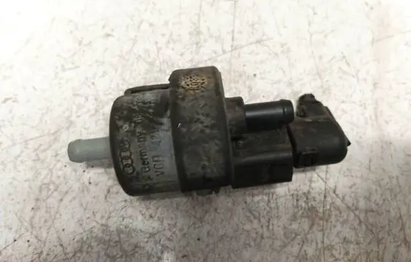 Volkswagen Golf V Valve vacuum 058133459 421159-03