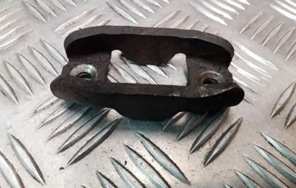 Mitsubishi ASX Fuel Injector clamp holder