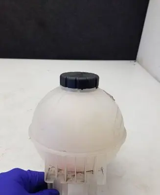 Mercedes-Benz Sprinter W907 W910 Coolant expansion tank/reservoir A0005840807 A9105015300