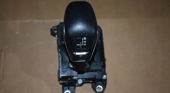 Porsche Panamera (971) Gear shifter/selector 971713033B555