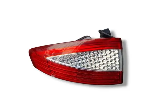 Ford Mondeo MK IV Rear/tail lights 7S71-13405-A