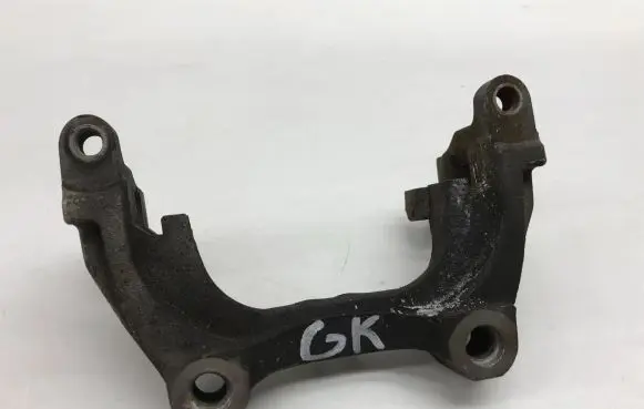 Volkswagen Golf VII Brake caliper pad carrier rear 