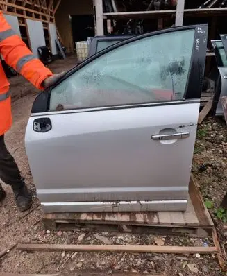 Opel Antara Front door NOCODE