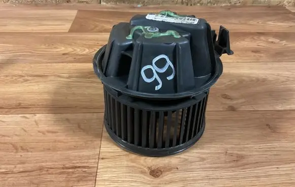 Nissan Micra Heater fan/blower N1010350