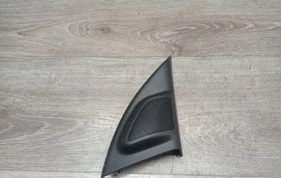 Volvo V70 Front door high frequency speaker 30781066