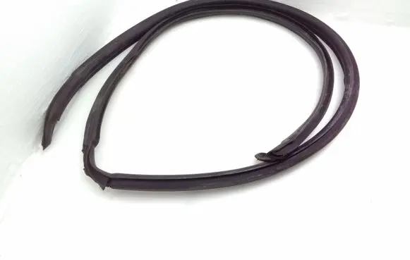 Citroen Berlingo Sliding door rubber seal 9817910480