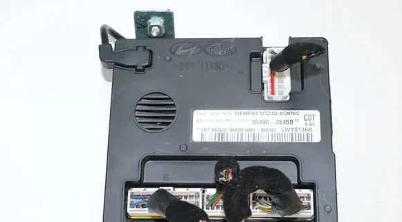 Audi RS3 Central body control module 954002B450