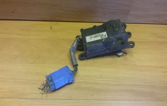 Mazda 626 Air flap motor/actuator GA601GA5R2G