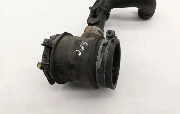 Mazda 6 Air intake hose/pipe SH0113225