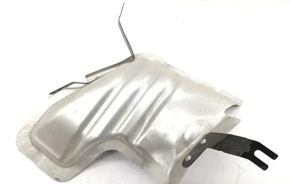 Honda Jazz IV GR Heat shield in engine bay 