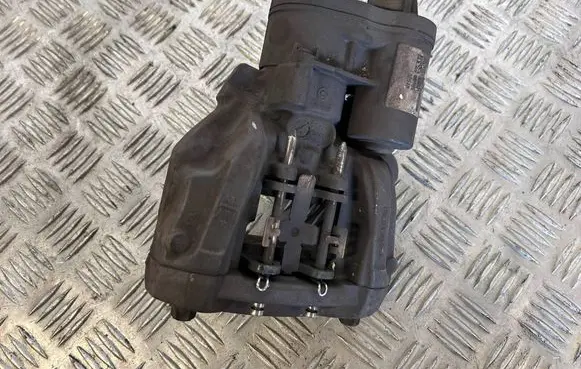 Maserati Ghibli Rear brake caliper 06701020580