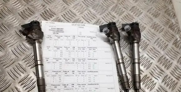 Fuel injectors set