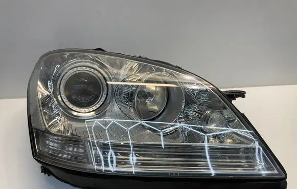 Mercedes-Benz ML W164 Headlight/headlamp