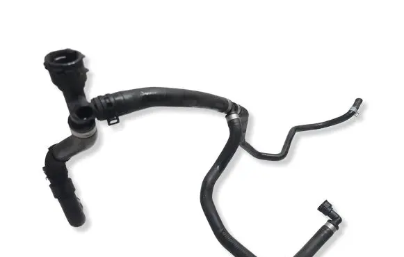 Volvo XC90 Coolant pipe/hose 31679020