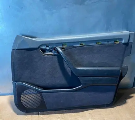 Mercedes-Benz C W202 Front door card panel trim 62027209271 0344475