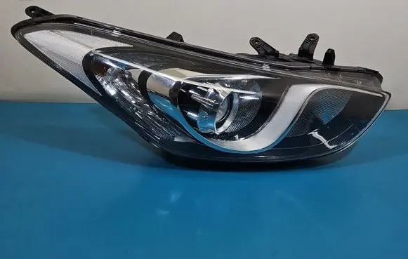 Hyundai i30 Headlight/headlamp 92102A6060 IMPRK1545451
