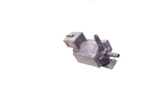 BMW 5 E39 Turbo solenoid valve 1742712