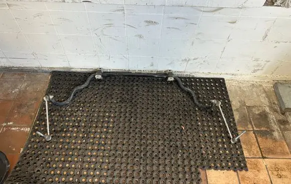 BMW X5 G05 Front anti-roll bar/sway bar 6873972