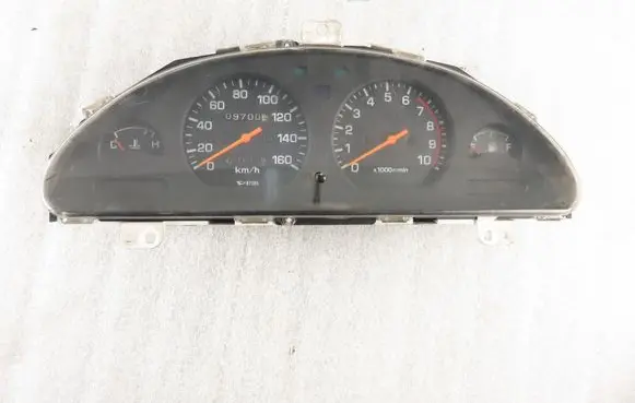 Daihatsu Cuore Speedometer (instrument cluster) 8320087B37